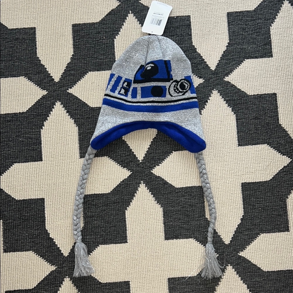 Star Wars Silver R2D2 Knit Beanie Hat